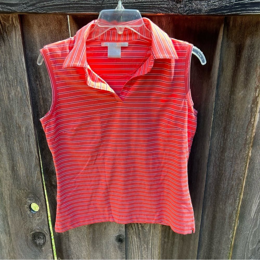 Nike Golf Dry Fit Sleeveless Shirt. NWOT Size M Coral with Pinstripes